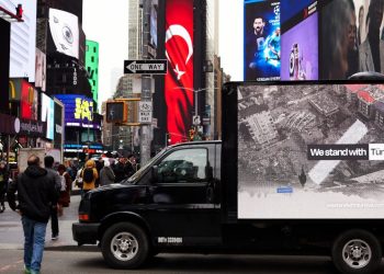 İletişim Başkanlığı’ndan Morgan Freeman’lı ‘Seninleyiz Türkiye’ kampanyası