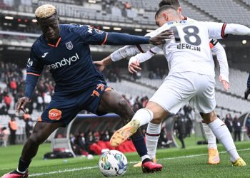 Karagümrük yenilmezlik serisini 10 maça çıkardı