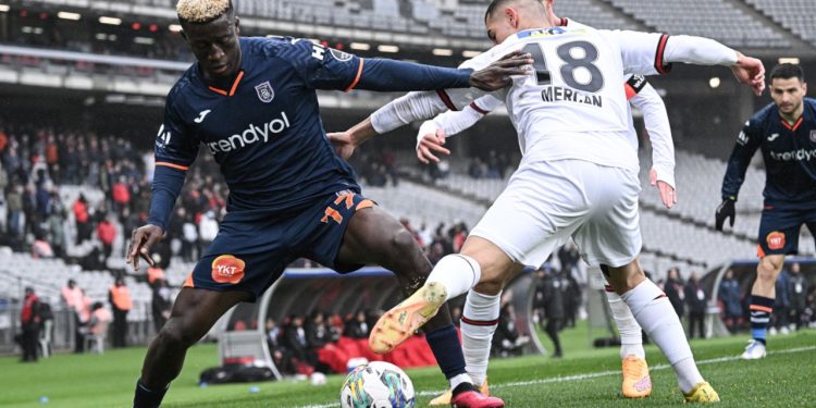 Karagümrük yenilmezlik serisini 10 maça çıkardı