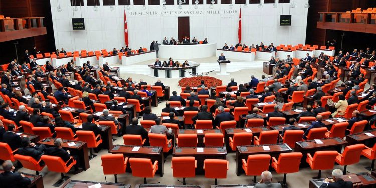 TBMM’de 2 haftalık yoğun mesai